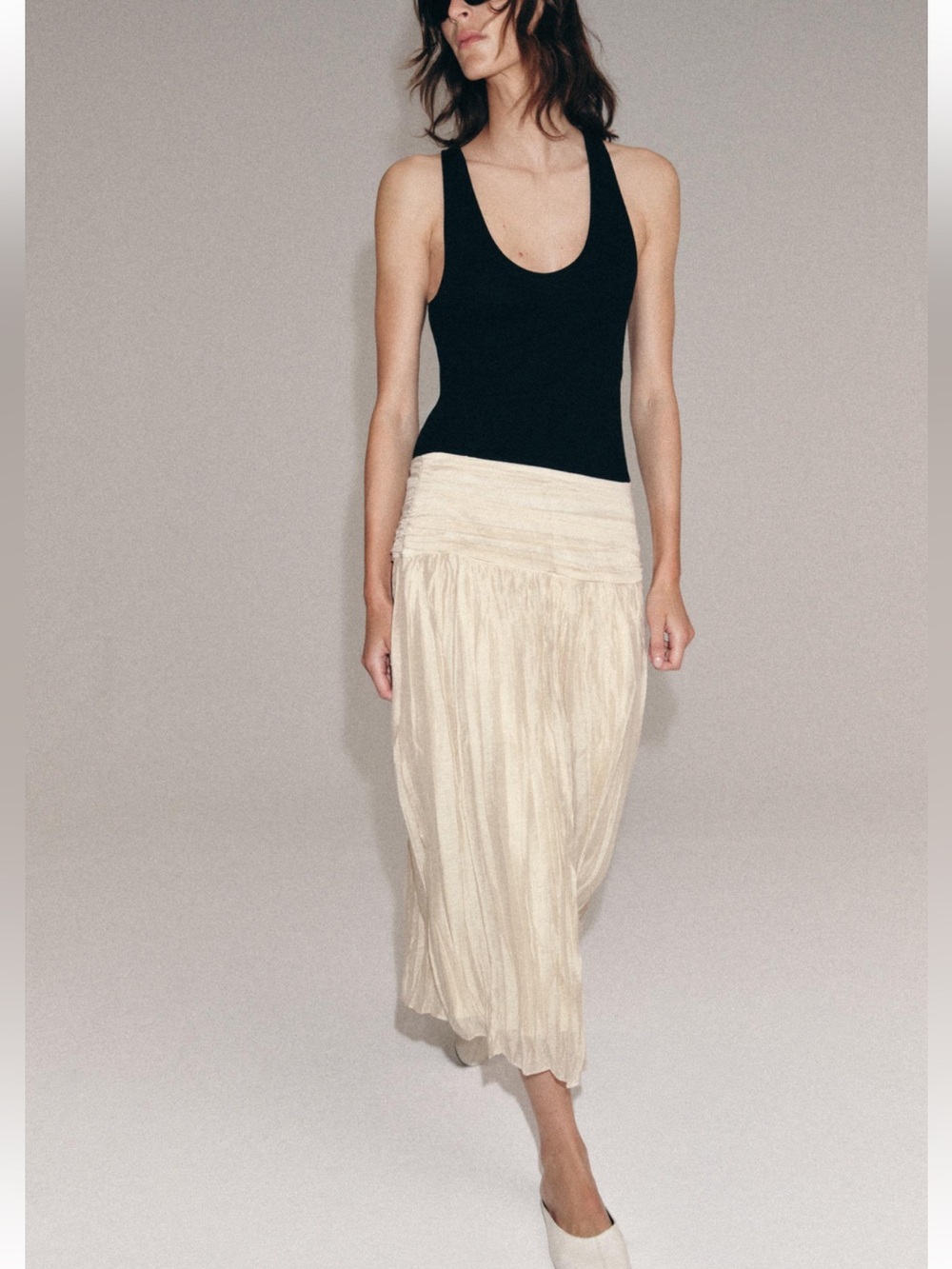 Zara Drop Waist Ruched Crinkle Midi Skirt M Cream Boho Romantic NWT